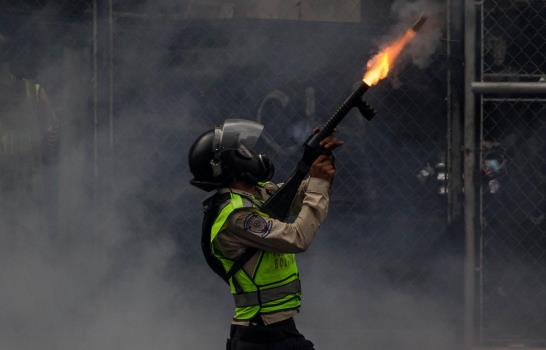 Escenario de protesta y represión se mantiene en Venezuela