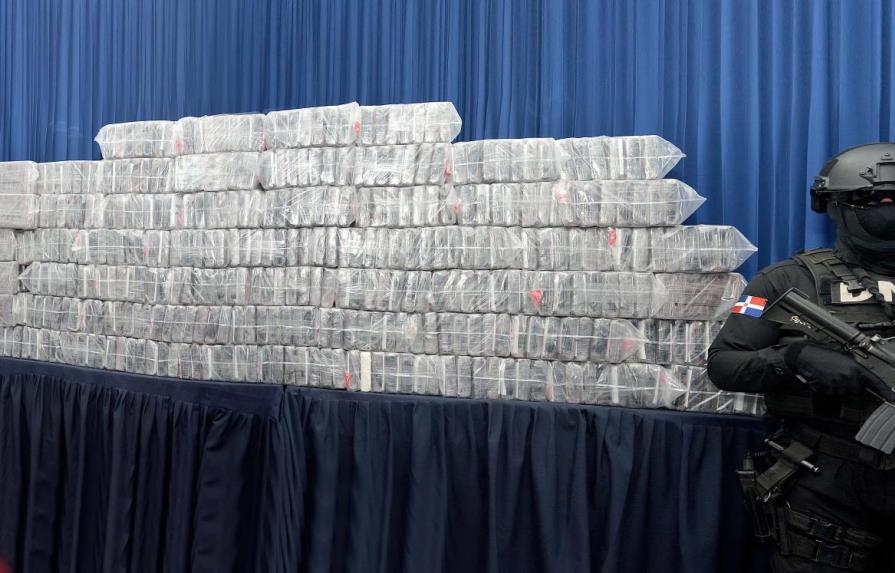 Decomisan 390 paquetes de droga en contenedor de exportadora 