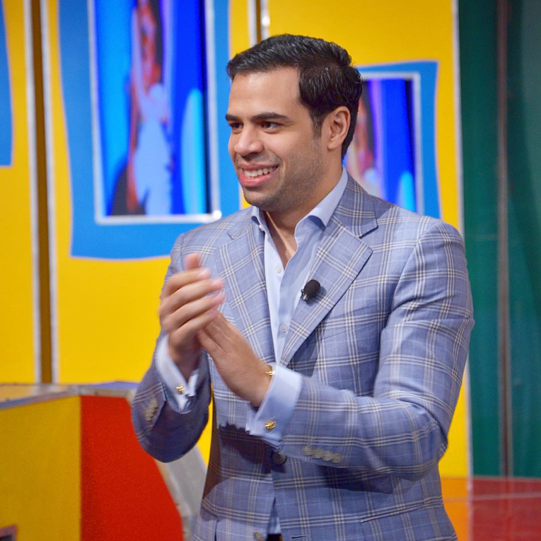 Roberto Ángel Salcedo anunció su nueva película de corte infantil “Súper Papá”, donde actúa con sus hijas