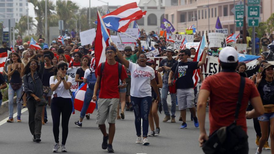 Se manifiestan en Puerto Rico contra la Comisión para la Auditoría Integral del Crédito Público Se manifiestan en Puerto Rico contra la Comisión para la Auditoría Integral del Crédito Público