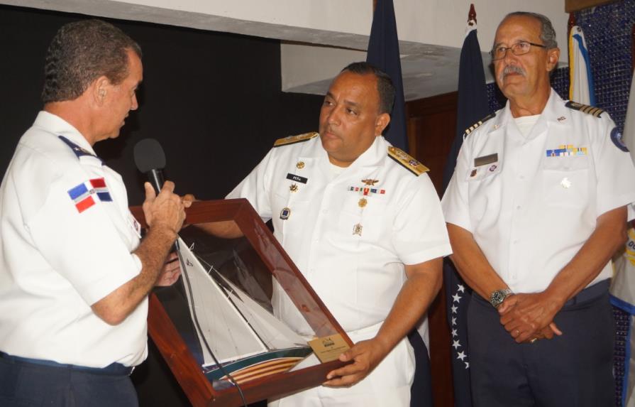 D´Alesandro resalta apoyo de la Armada de la República Dominicana al torneo de pesca interclubes
