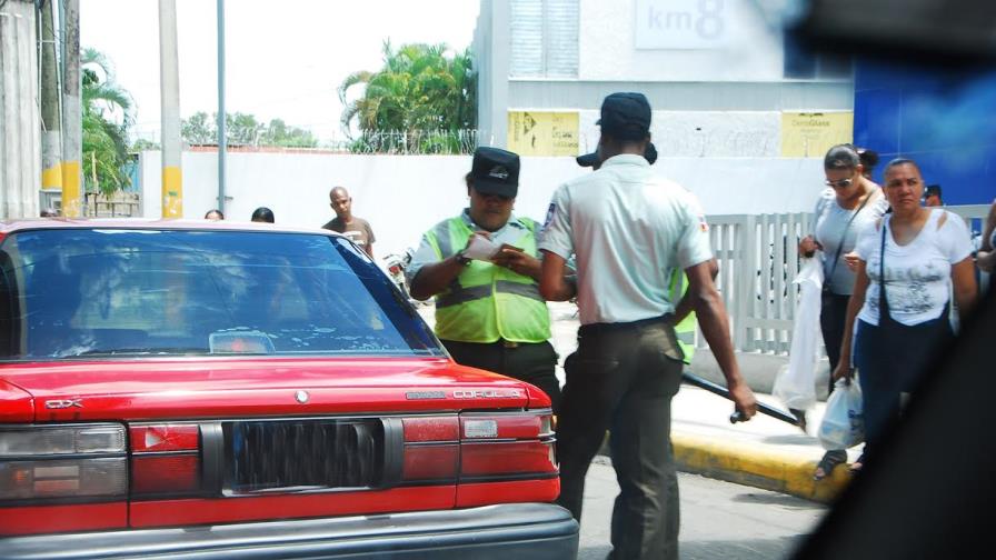 Policía Nacional advierte que castigará agentes que entorpezcan acciones de la Amet