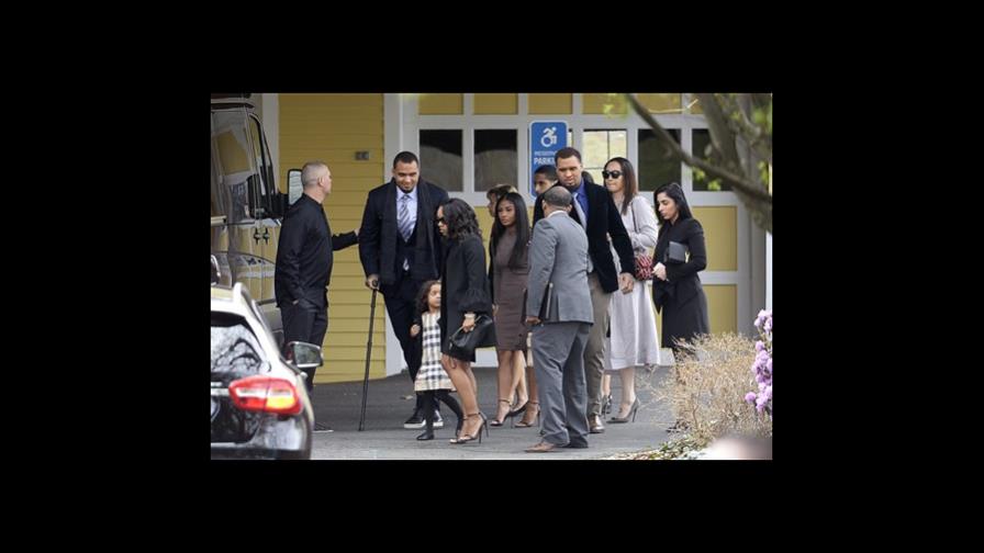 Abogados piden se desestime culpabilidad del ex jugador Aaron Hernández Abogados piden se desestime culpabilidad del ex jugador Aaron Hernández