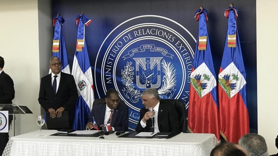 RD y Haití acordaron ayer fortalecer el comercio, la seguridad y la migración