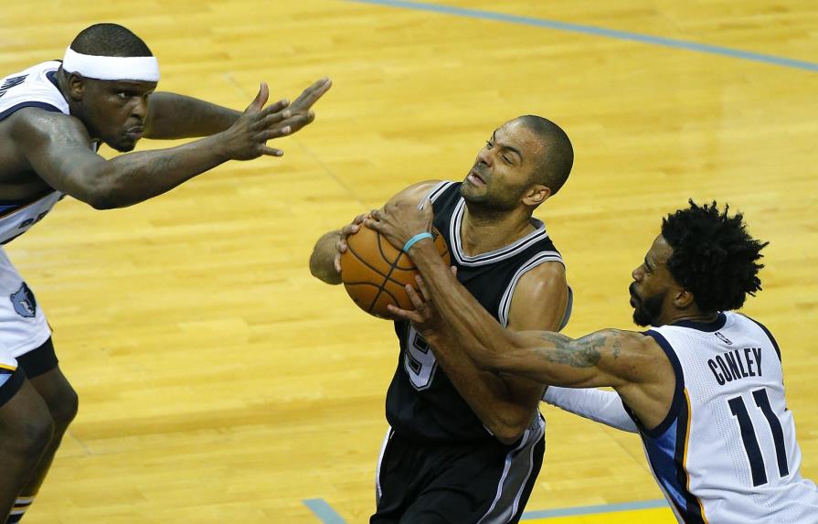 Los Spurs pasan de ronda tras ganar 103-96 a los Grizzlies 