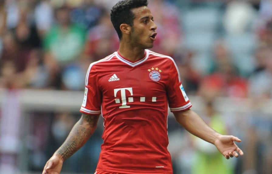 Thiago Alcántara amplía a 2021 su contrato en el Bayern 