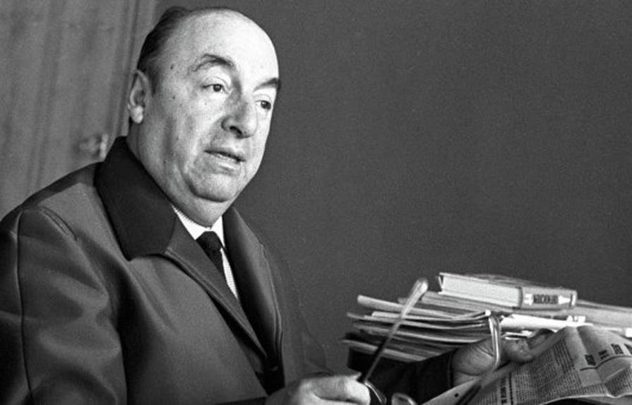Hagar Peeters: Pablo Neruda fue un hombre hipócrita, extraño y sensible