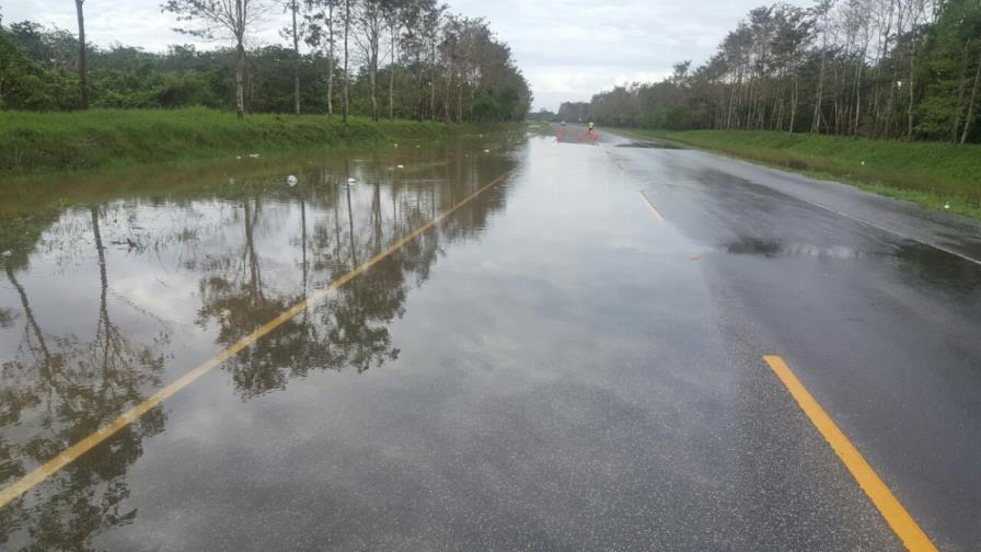 Santo Domingo-Samaná: carretera cara  que deja pérdidas millonarias al Estado