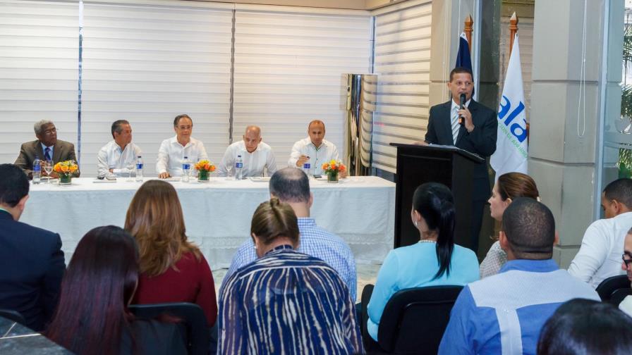 Cartera de créditos de Alaver subió 12% al cierre de 2016