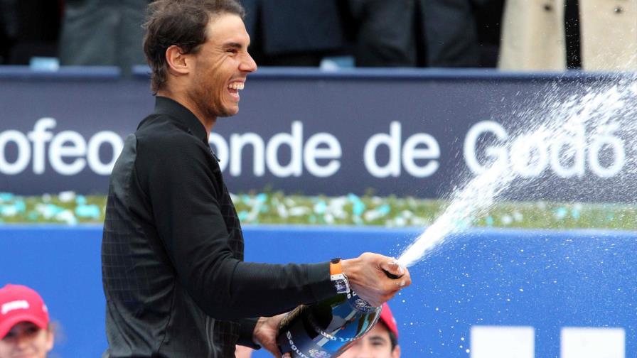 Nadal empieza a coleccionar sus títulos de 10 en 10 Nadal empieza a coleccionar sus títulos de 10 en 10