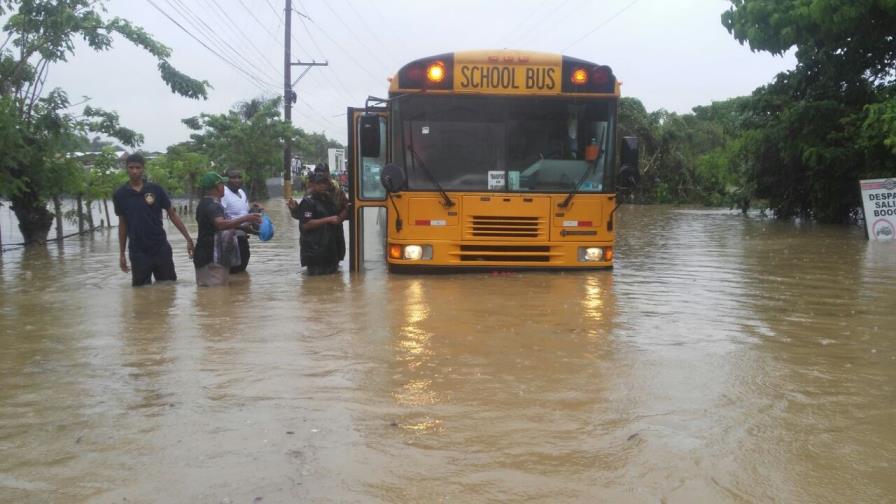 Aumentan a 10,285 los desplazados por las lluvias y a 59 las comunidades aisladas 