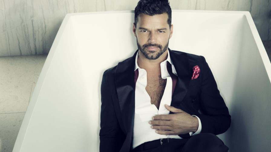 Ricky Martin pide a Puerto Rico que busque justicia en día de paro nacional