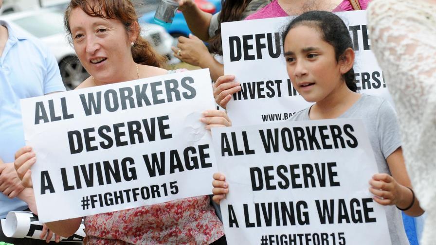 Miles marchan pidiendo “resistencia” a políticas antiinmigrantes de Trump Miles marchan pidiendo “resistencia” a políticas antiinmigrantes de Trump