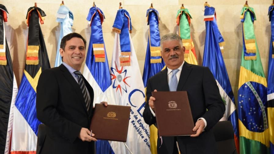 Cancillería y CEI-RD acuerdan capacitar diplomacia