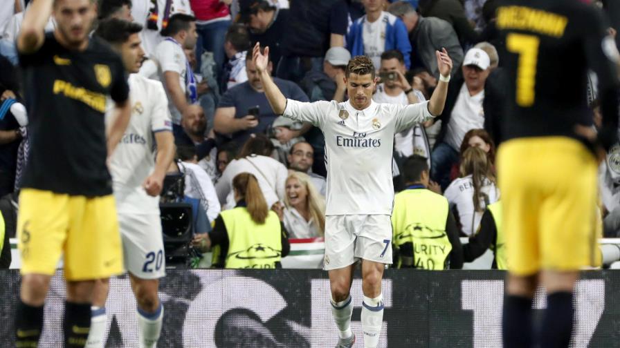 El Real Madrid gana 3-0 al Atlético con triplete de Cristiano El Real Madrid gana 3-0 al Atlético con triplete de Cristiano