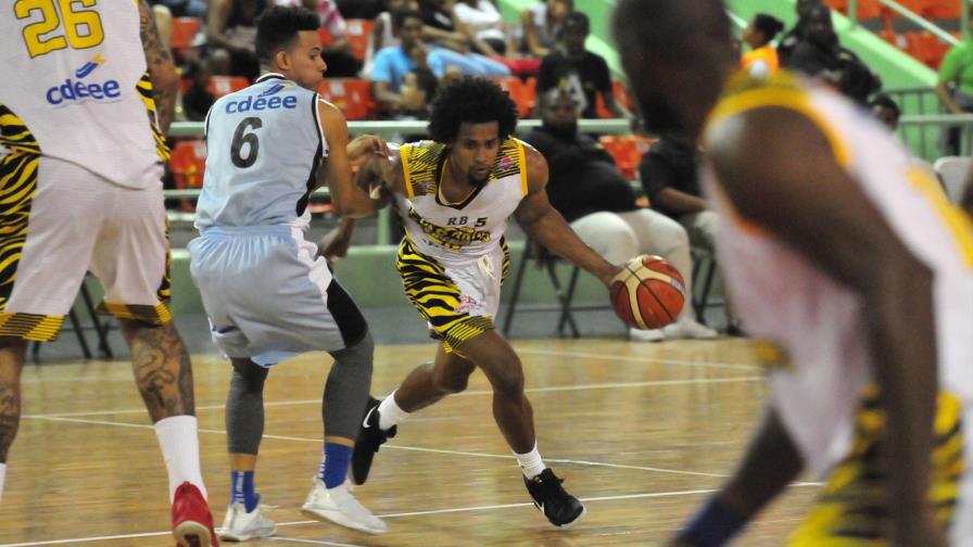 El Rafael Barrias barre a Los Prados y avanza a la final