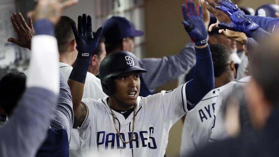 Cubano Puig y Bellinger guían victoria de los Dodgers sobre Gigantes 