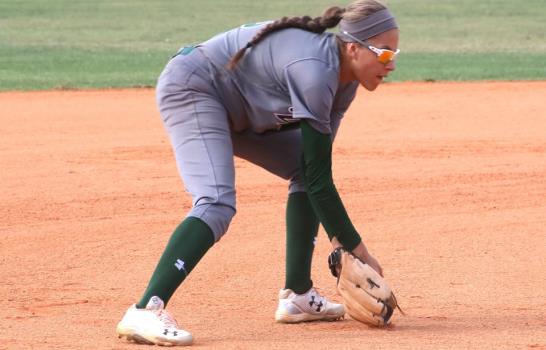 Ally Mena, con poder inusual en sóftbol femenino; en los planes de Fedosa para Tokyo-2020