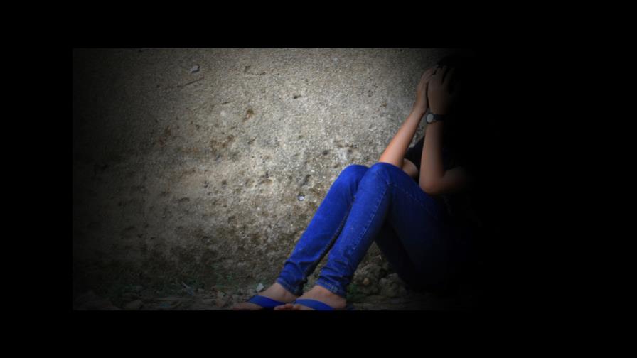 Sorprenden adulto y menor abusando sexualmente de una niña de 12 años