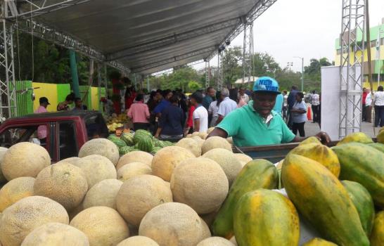 Producción nacional de arroz no será afectada por las lluvias, asegura ministro de Agricultura 
