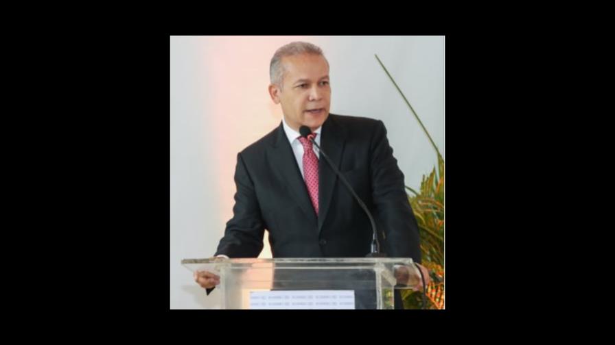 Rafael Núñez pondrá a circular su nuevo libro “Retratos de la Historia”