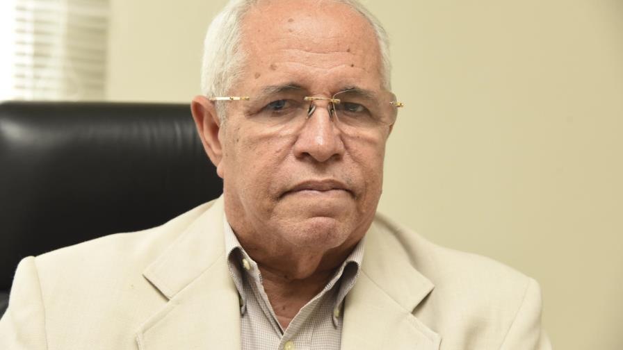 Exjuez de la Suprema afirma Fadul no puede fragmentar aumento salario