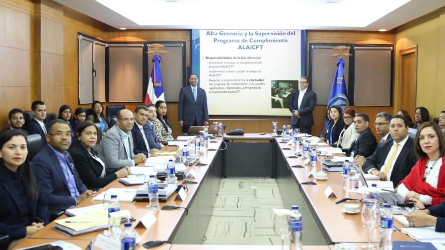 Superintendencia Bancos inicia certificación en Prevención de Lavado