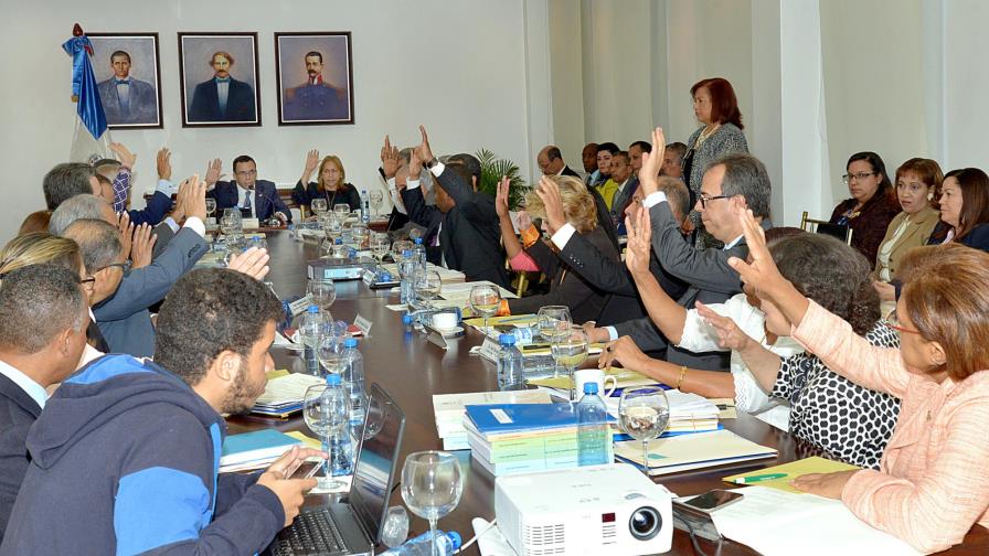 Consejo Nacional de Educación aprueba medidas para fortalecer nuevo currículo por competencias Consejo Nacional de Educación aprueba medidas para fortalecer nuevo currículo por competencias