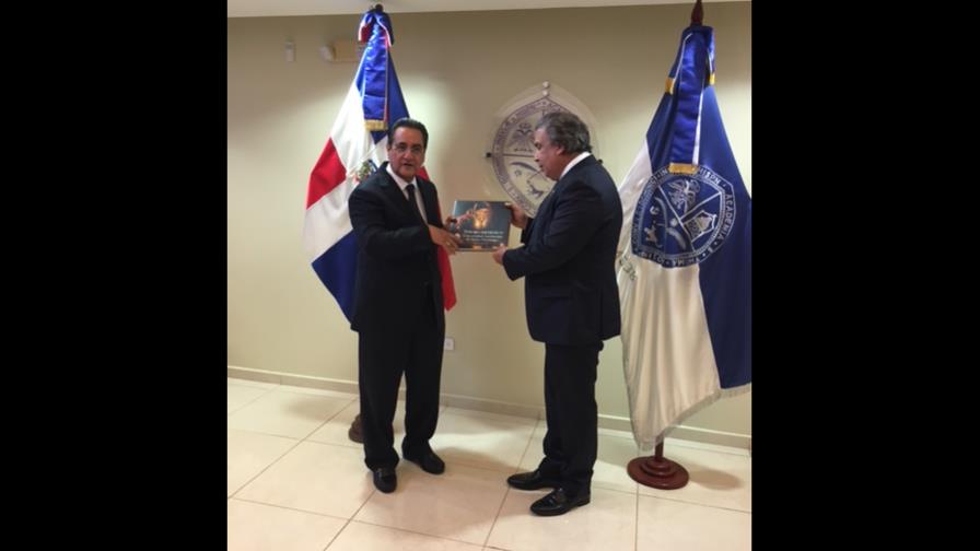 Rector de la UASD y el cónsul Castillo acuerdan implementar agenda educativa en Nueva York