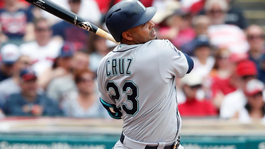 Nelson Cruz remolca dos en triunfo de Seattle sobre Angelinos