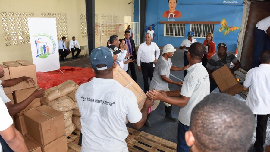 Voluntariado lleva ayuda a damnificados San Cristóbal