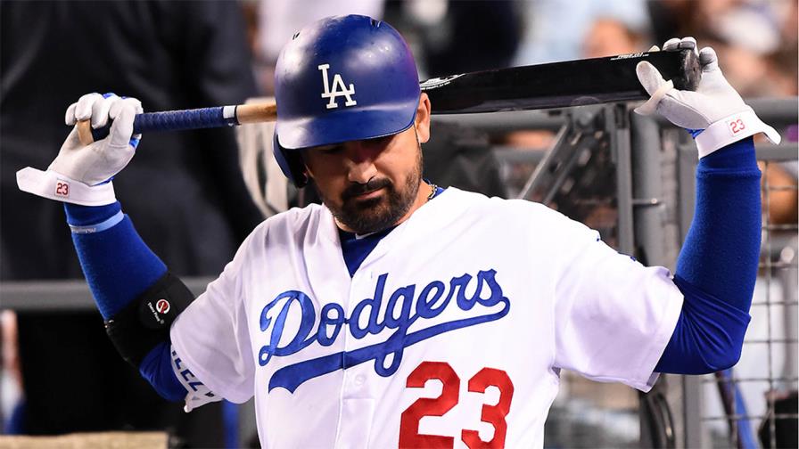 Adrián González ingresa a la lista de lesionados 