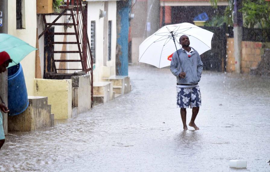 Sistema frontal provocará más lluvias; 18 provincias en alerta 