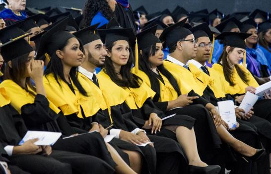 Rector de UNAPEC advierte de daño que ocasiona la corrupción a la sociedad Rector de UNAPEC advierte de daño que ocasiona la corrupción a la sociedad