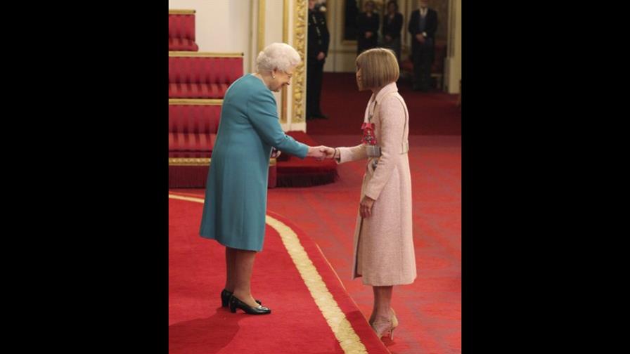 Anna Wintour es nombrada dama por la reina Isabel II