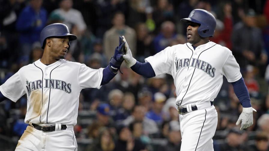 Jean Segura de 5-3 en remontada de Seattle sobre Texas