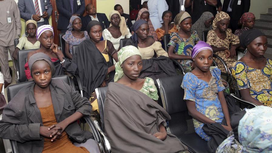 Confirman intercambio de milicianos de Boko Haram por chicas 