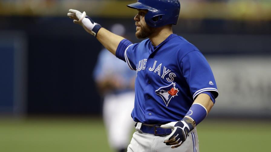 Toronto usa 5 pitchers y gana a Rays; José Bautistas de 4-0