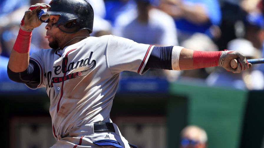 Carlos Santana vuelve a decidir para los Indios