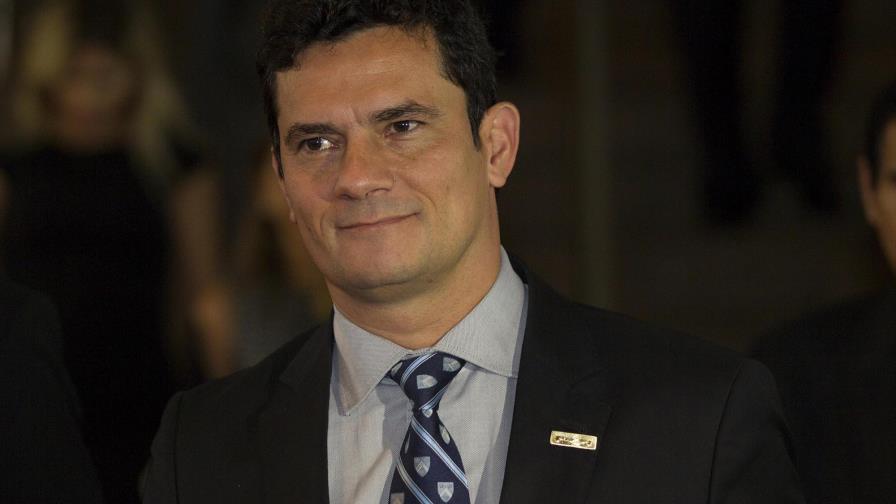 Juez que interrogará a Lula pide que manifestantes no acudan al tribunal