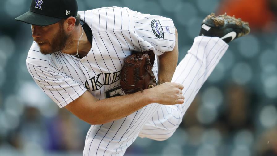 Chatwood y Reynolds lucen en victoria de Rockies