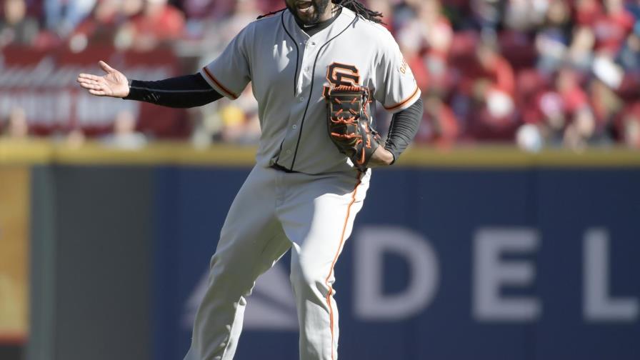 Johnny Cueto ponchó a 10, pero Cincinnati lo castigó