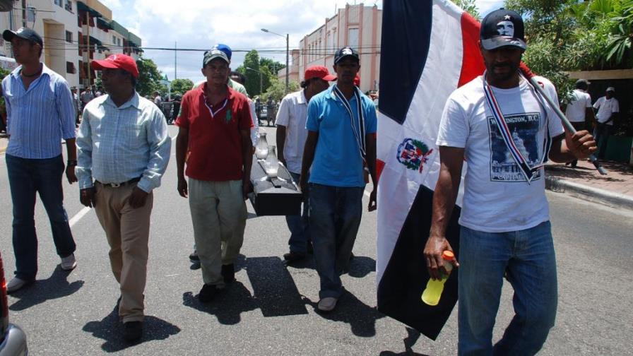 Hoy sigue el conocimiento de medida de coerción a peregrino de Moca