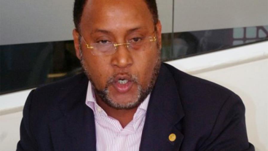 Sindicatos advierten peligro de dejar sin protección a más de un millón de trabajadores  