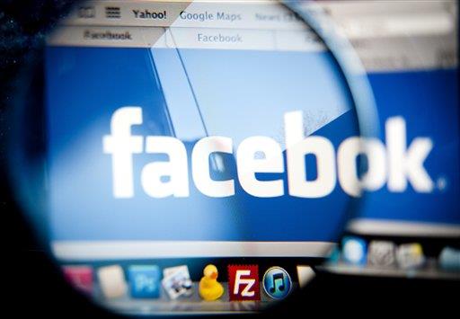 Facebook borra cuentas de “noticias falsas” 