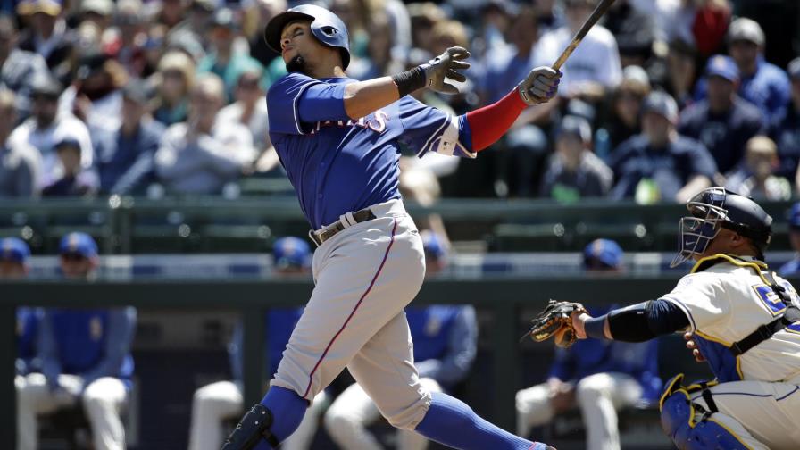 VIDEO: Hijo de Carlos Gómez demuestra sus habilidades con el bate 