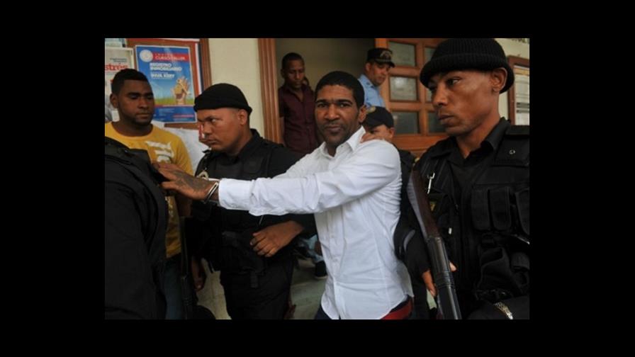 Omega es el intérprete urbano más conflictivo de la RD, según lectores