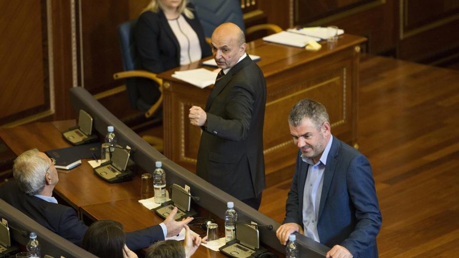 Gobierno Kosovo pierde voto confianza