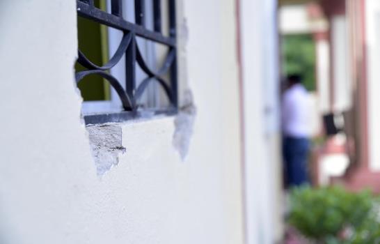 Desconocidos roban y profanan iglesia en comunidad de Santiago