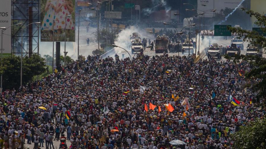 Muere joven de 27 años durante manifestación opositora en Caracas